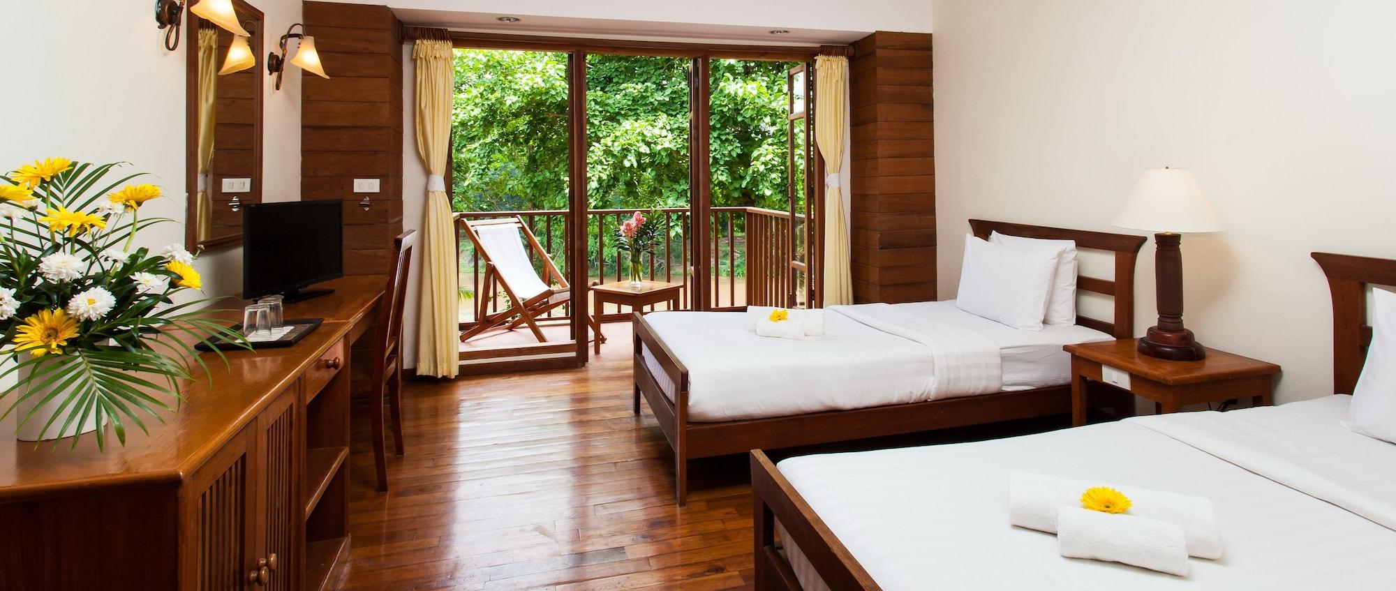 Riverhouse-The Teak House Mae Sariang Exterior foto
