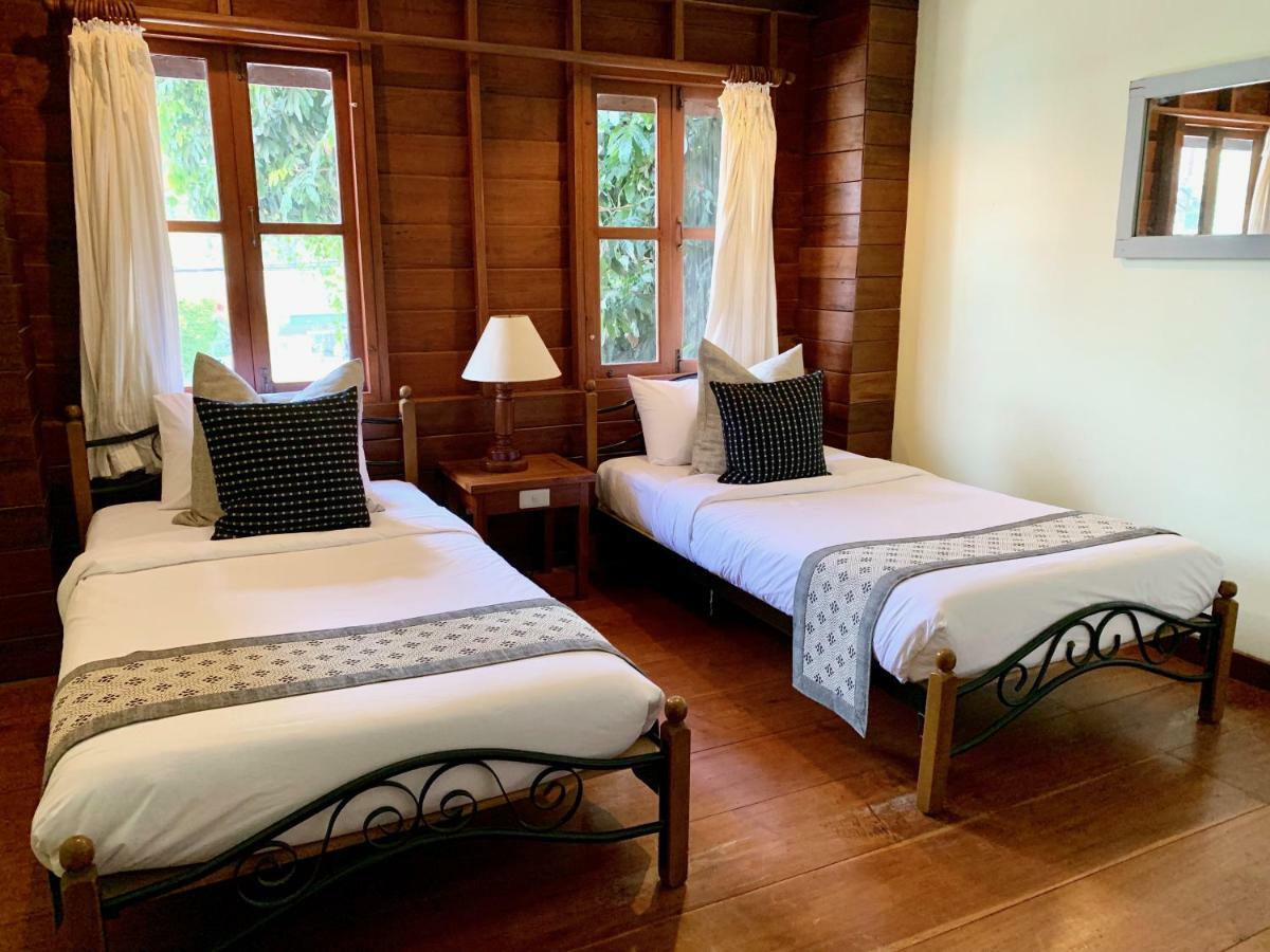 Riverhouse-The Teak House Mae Sariang Exterior foto